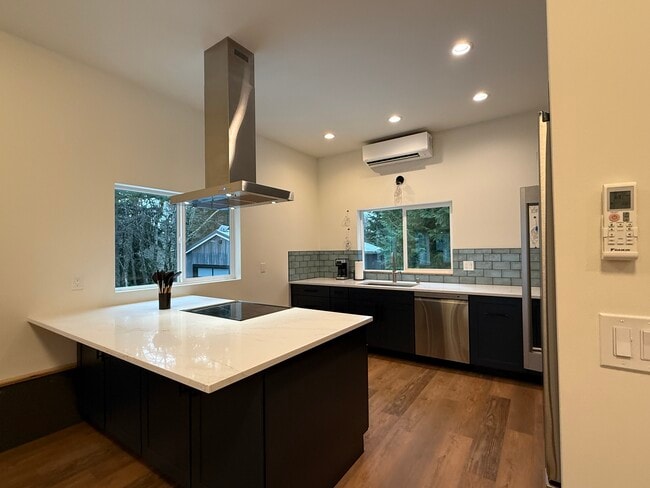 Photo - 2213 Squalicum Mountain Rd