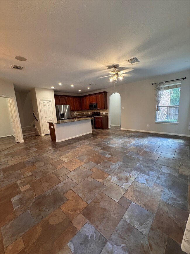 Photo - 137 E Montfair Blvd