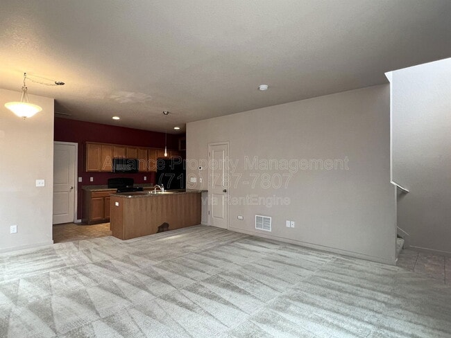 Photo - 4747 Lydia Grove