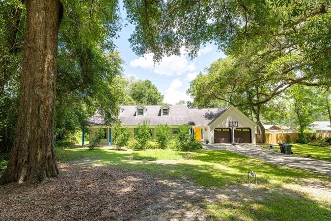 Photo - 3276 Shannon Lakes Dr N