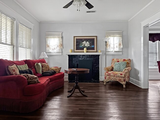 Photo - 600 E Tombigbee St