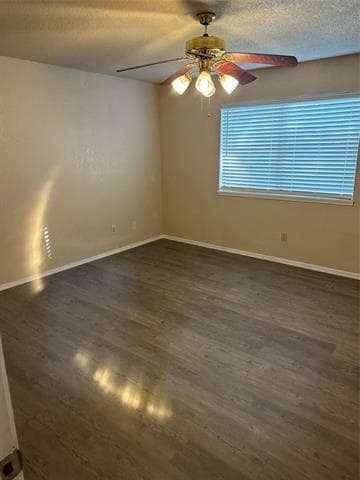 Photo - 1613 Whiteoak Dr