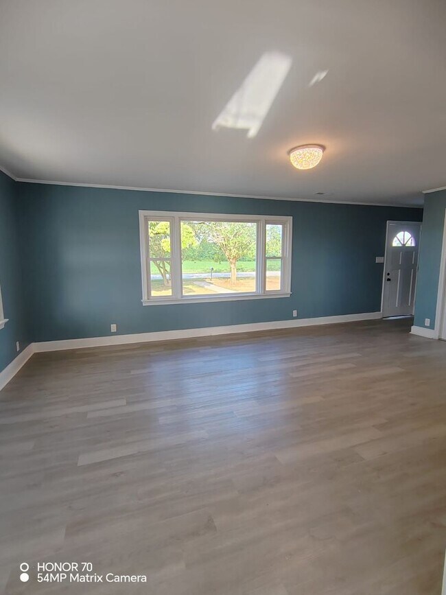 Photo - Charming 4-Bedroom Home for Rent – Peaceful & Nature-Filled Setting