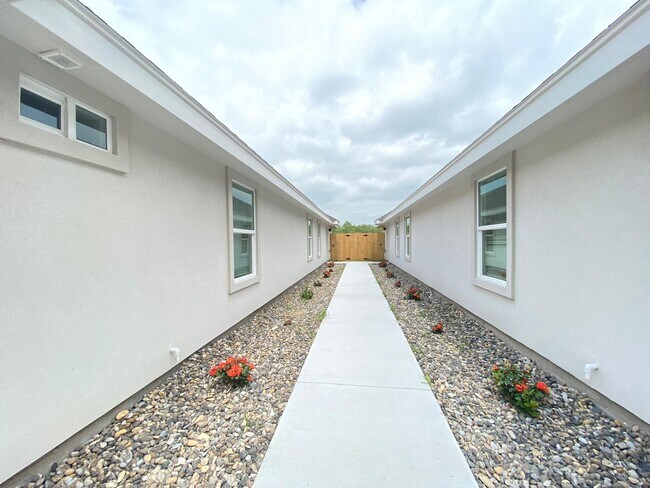 Montecito III Apartments