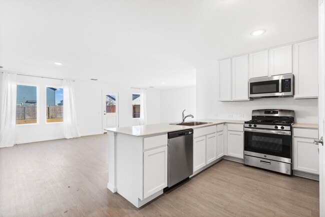 Photo - 1347 Neria Lp