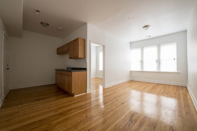 Photo - 3600 W Franklin Blvd Chicago, IL 60624