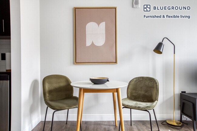 Photo - 300 Harrison Ave Unit FL4-ID554