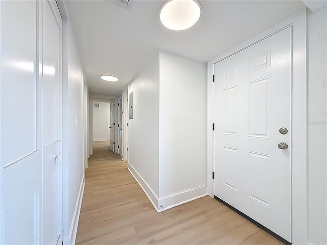 Photo - 200 Country Club Dr Unit 1301