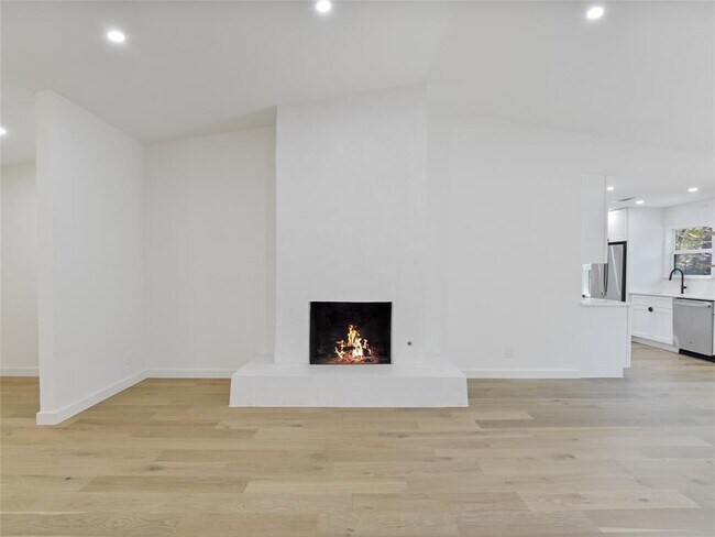 Photo - 5903 Gateshead Dr