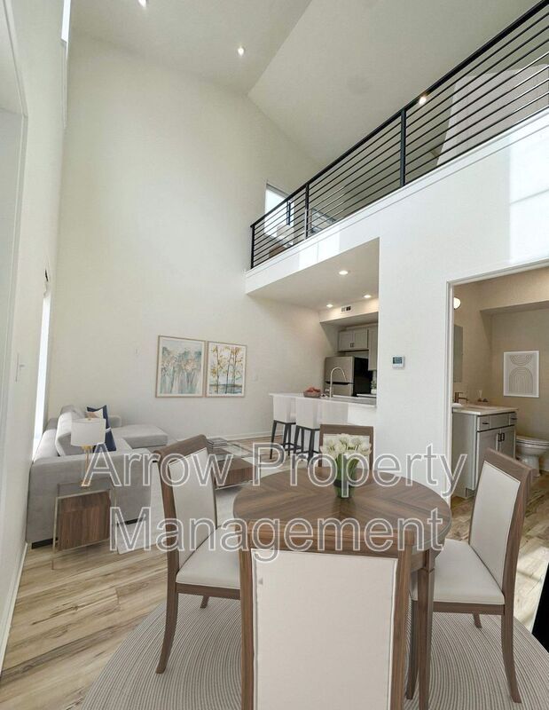 Photo - 2230 R St Unit 12