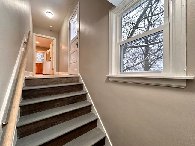 Photo - 297 W Larch Ave Unit #2