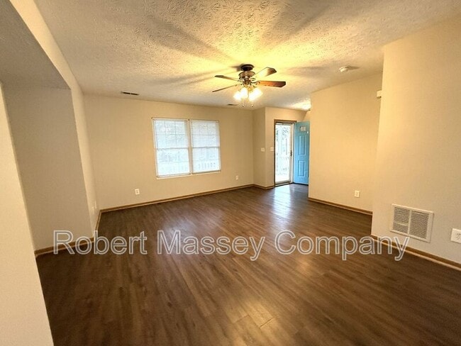 Photo - 7127 Black Mountain Dr