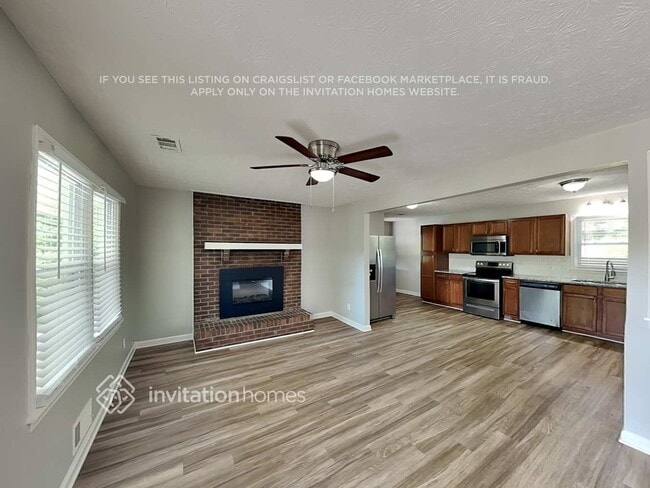 Photo - 5847 Meadow View Ln