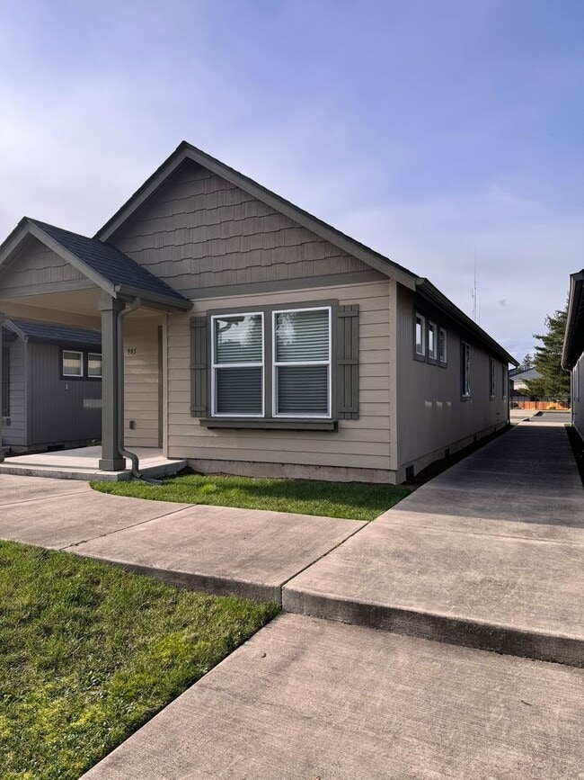Photo - Beautiful 3 bedroom home in Cottage Grove- River Walk Village