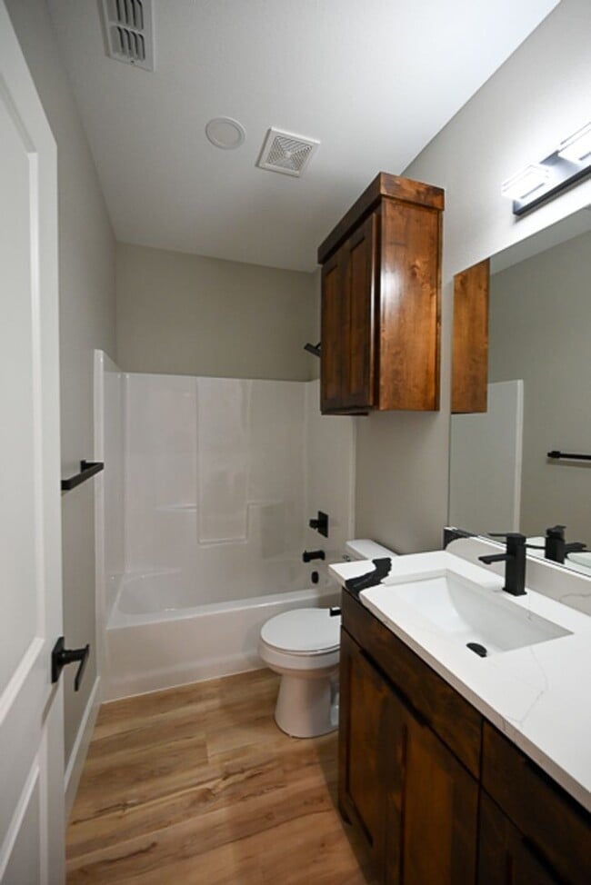 Photo - 1340-1340 Co Rd 2175