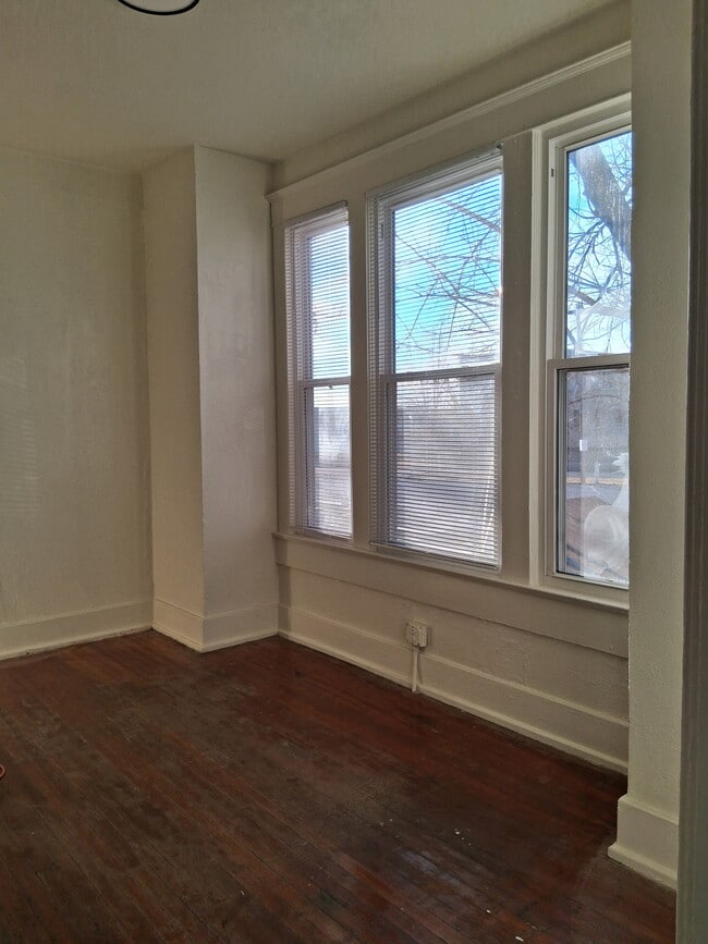 Photo - 537 Denison St Unit 537 1