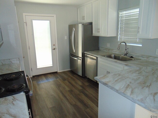 Photo - 2089 S Walnut Ave