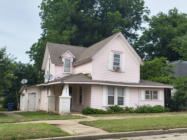 Photo - 402 E Warner Ave
