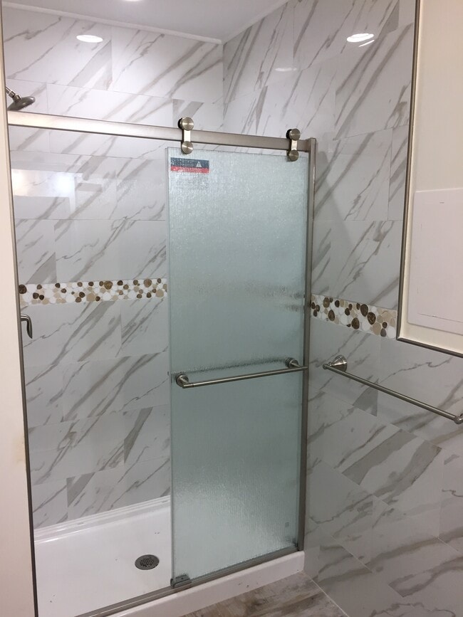 Bathroom 1 - 3658 Woodlawn Dr