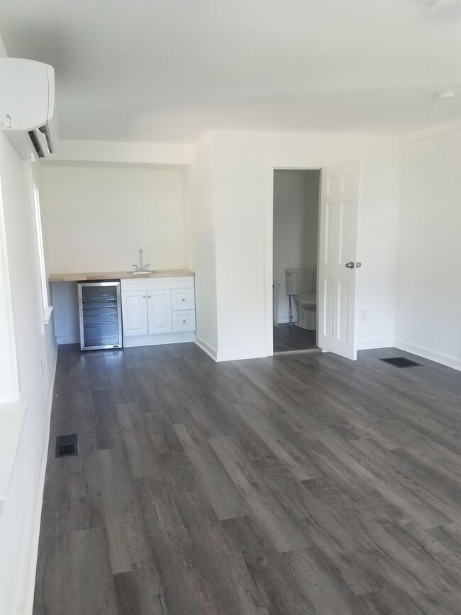 Photo - 145 N Brooksvale Rd