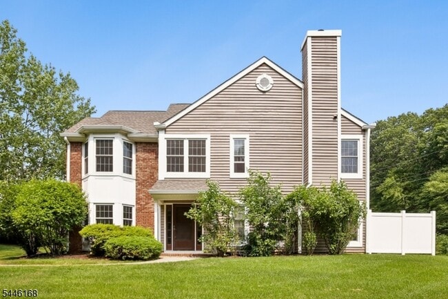 Building Photo - 85 Laurelwood Ct