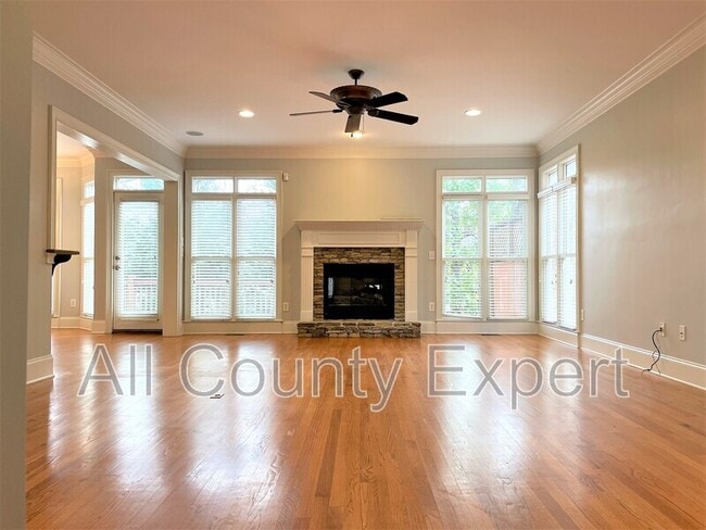 Photo - 895 Lenox Rd NE