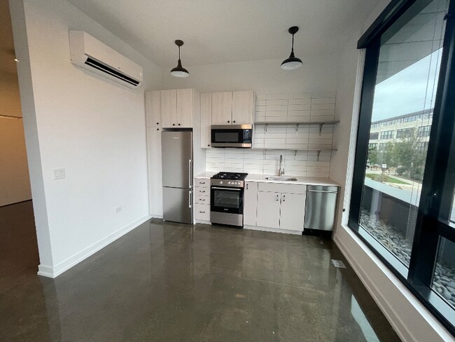 Photo - 1200 S Blue Island Ave