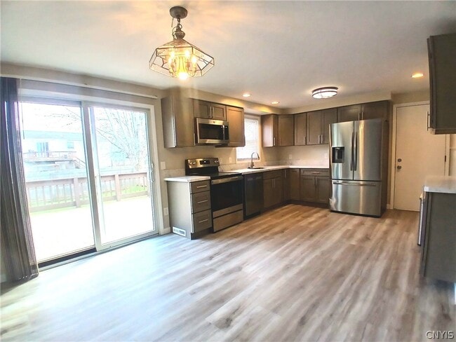 Photo - 8244 Mantova Dr