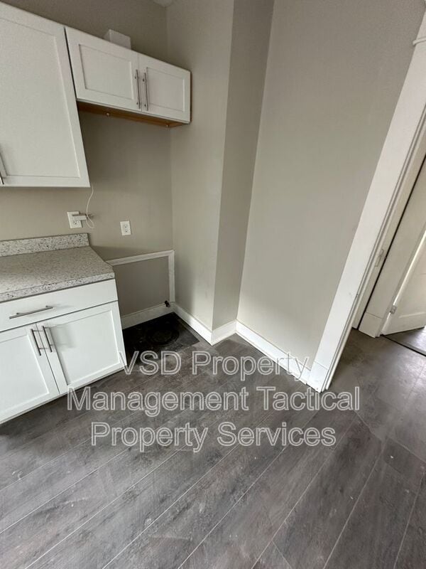 Photo - 10816 Grandview Ave Unit Up
