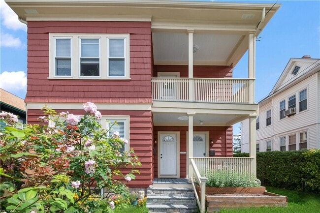 Photo - 86 Rochambeau Ave