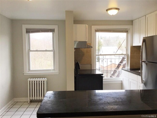 Photo - 107 Kensington Rd Unit 2