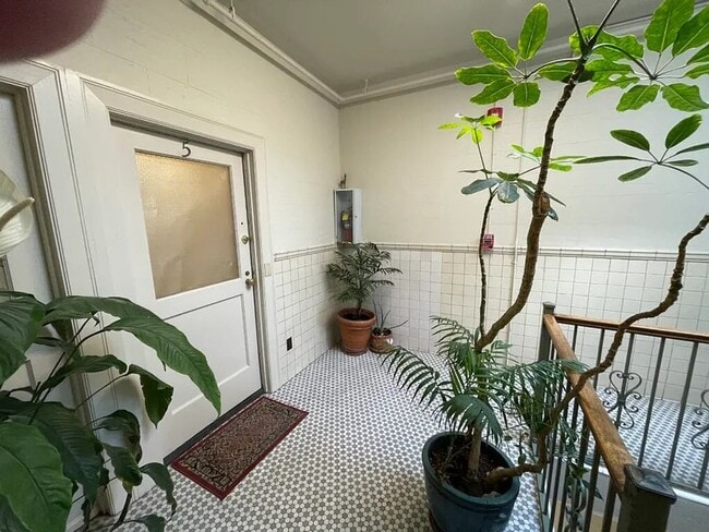 Photo - Outside Leasing - 353-355 Columbus Avenue Unit 355 Columbus Avenue Apt 5