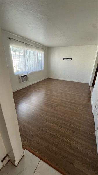 Photo - 750 83rd St Unidad 2