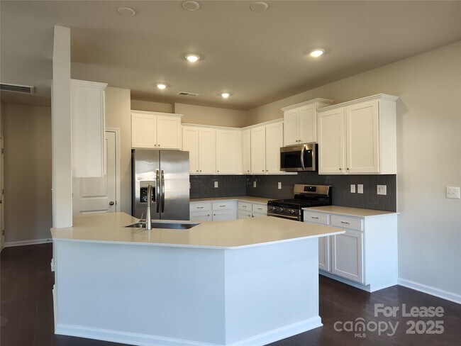 Photo - 19002 Direwolf Cv House