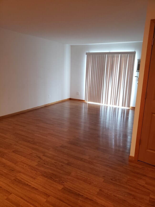 723 Livingroom