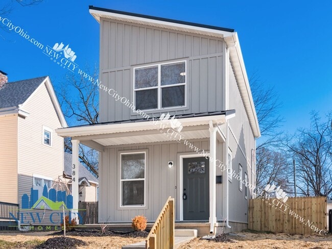 Building Photo - Recently Built Single Family Home! 2 Bedro...