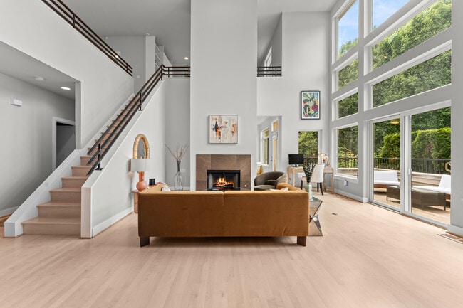 Building Photo - 3019 NW Montara Loop Rental