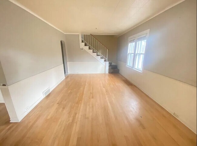 Photo - 4017 McCulloch St