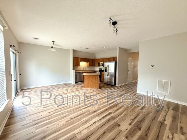 Photo - 7277 Charlotte Pike Unit 105