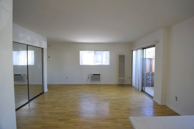 Photo - 14312 Tiara St Unit 01