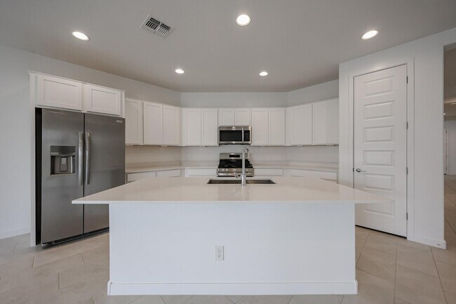 Photo - 7814 W Hide Trl