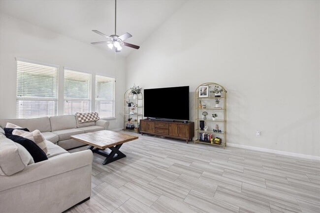 Photo - 10053 Aly May Dr