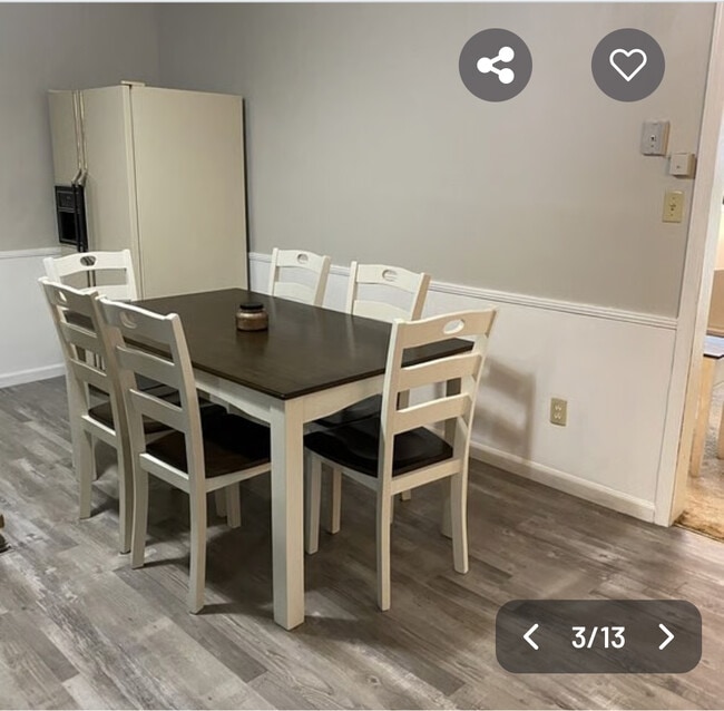 Photo - 265 Robin Ln NW