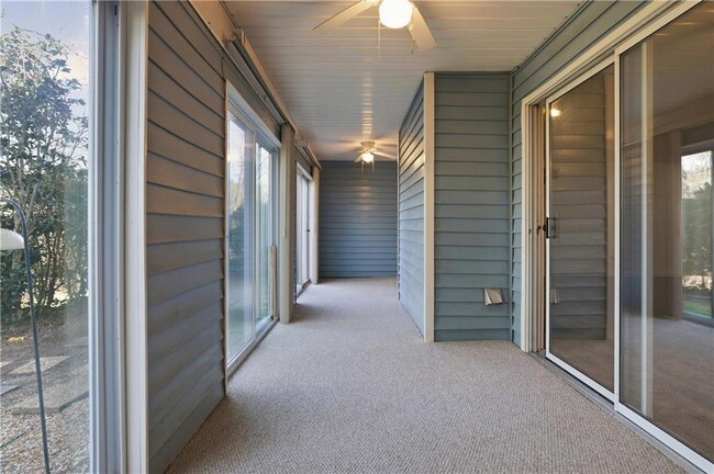 Photo - 4055 Whitehall Way