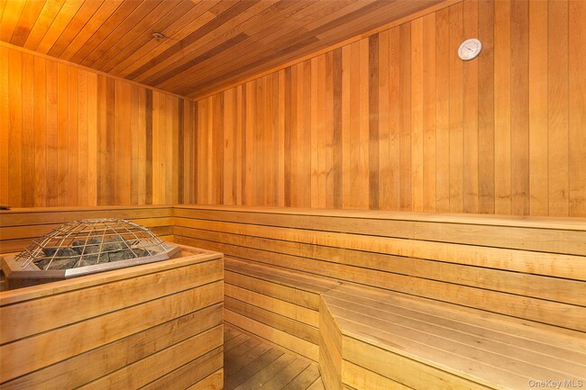 Photo - 40-26 College Point Blvd Unit 9E