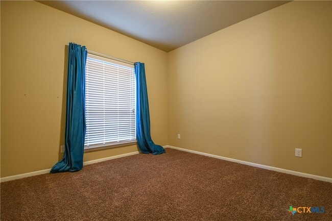 Photo - 7712 Kendall Hill Dr