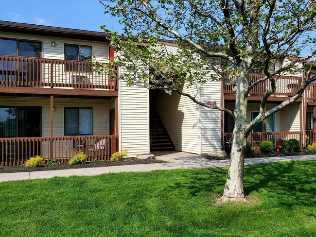 Candlewood Apartment Homes
