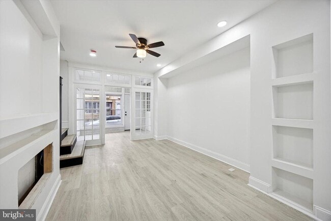 Photo - 3241 N Etting St