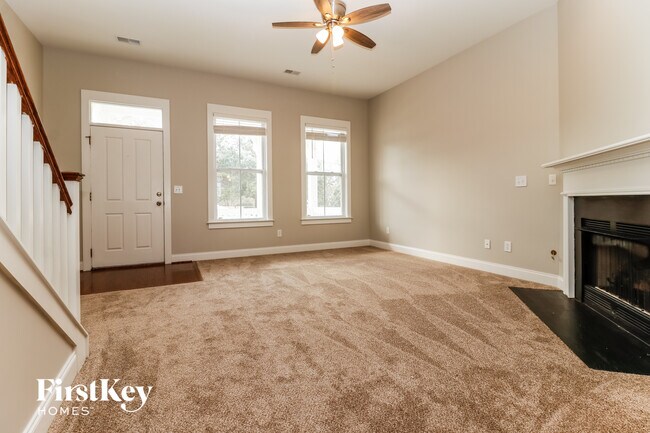 Photo - 103 Barberry St