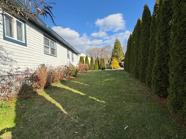 Photo - 29 Newport Ave